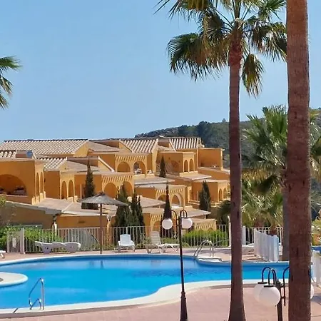 Апартаменты Casa Esme Cumbre Del Sol - Spacious 3bed 2bathroom With Fantastic Views And Pool Бенитачель